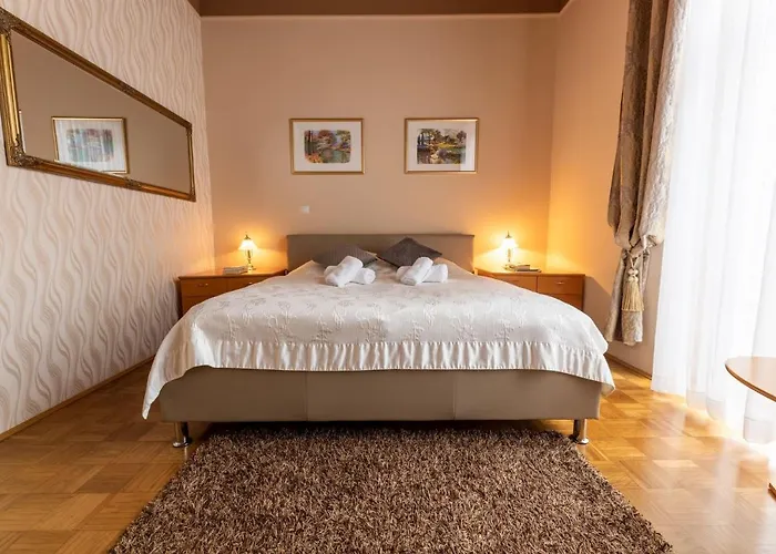 Golf Апартаменты *